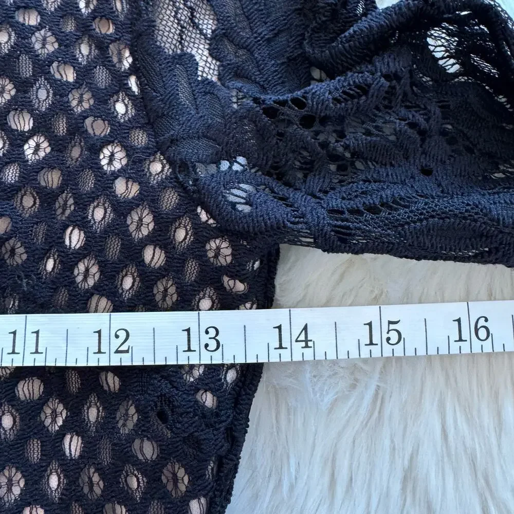 Entry Black 3/4 Sleeve Lace Mini Dress Small